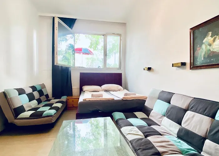 Apartment Affordable Rooms, 10-min To Lugner Vienna