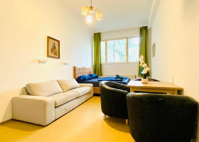Affordable Rooms, 10-min To Lugner Vienna