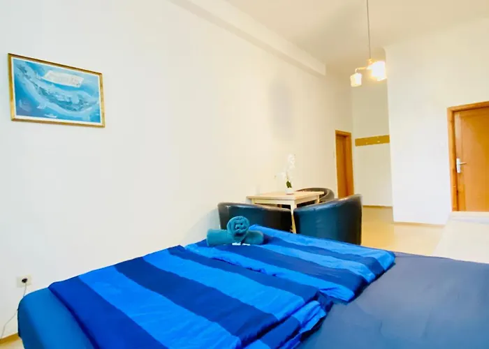 Affordable Rooms, 10-min To Lugner Apartment