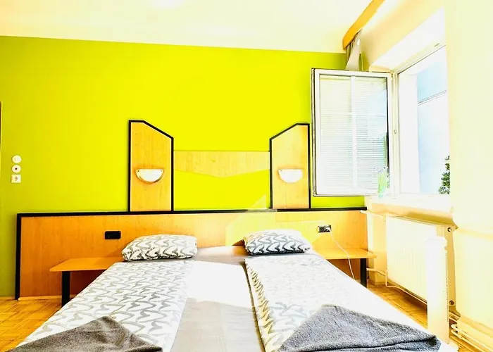 Affordable Rooms, 10-min To Lugner Vienna